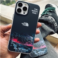 قاب The North Face Mountain مناسب برای آیفون سری 14