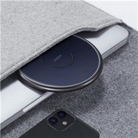 شارژر وایرلس ESR HALOLOCK MAGNETIC Charging Pad