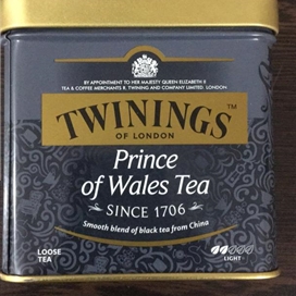 چای سیاه قوطی فلزی مدل prince of wales مقدار 100 گرمی توینینگز