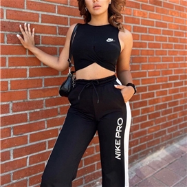 ست نیم تنه و شلوار اسپرت زنانه نایک Nike